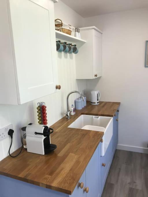 Perfect 4 Cpls & Families . Close To Everything Villa Pentraeth Exterior photo