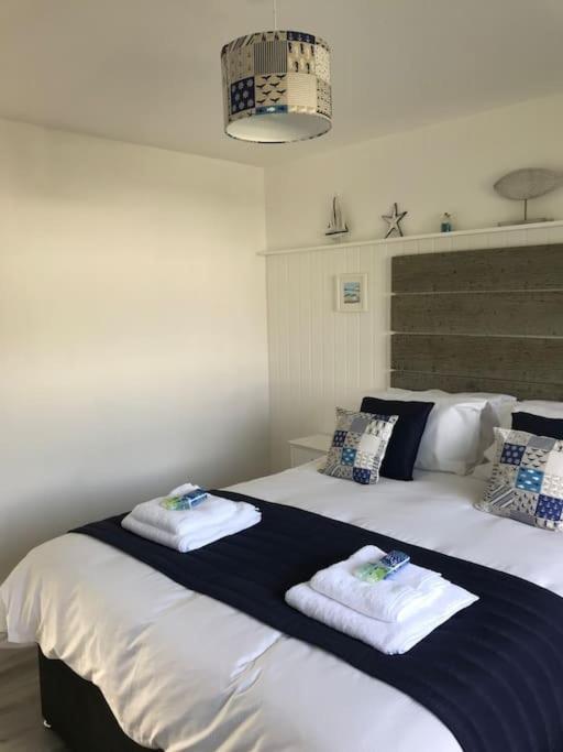 Perfect 4 Cpls & Families . Close To Everything Villa Pentraeth Exterior photo
